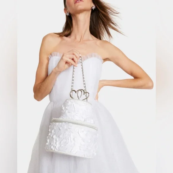 Betsey Johnson Kitsch FROST YOURSELF wedding cake Crossbody bag NWT - Picture 4 of 14